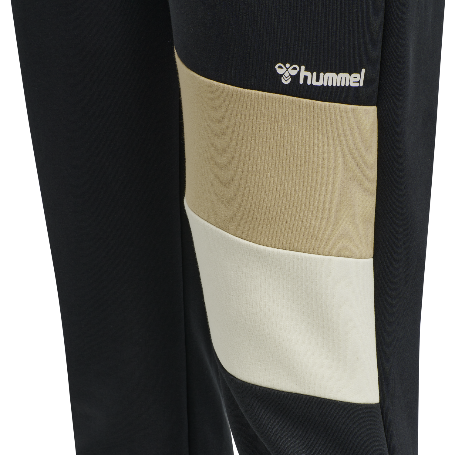 hmlAIDAN REGULAR PANTS, 2001, packshot