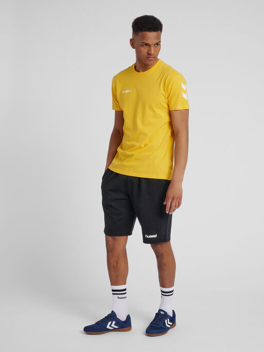 HMLGO COTTON T-SHIRT S/S, SPORTS YELLOW, model
