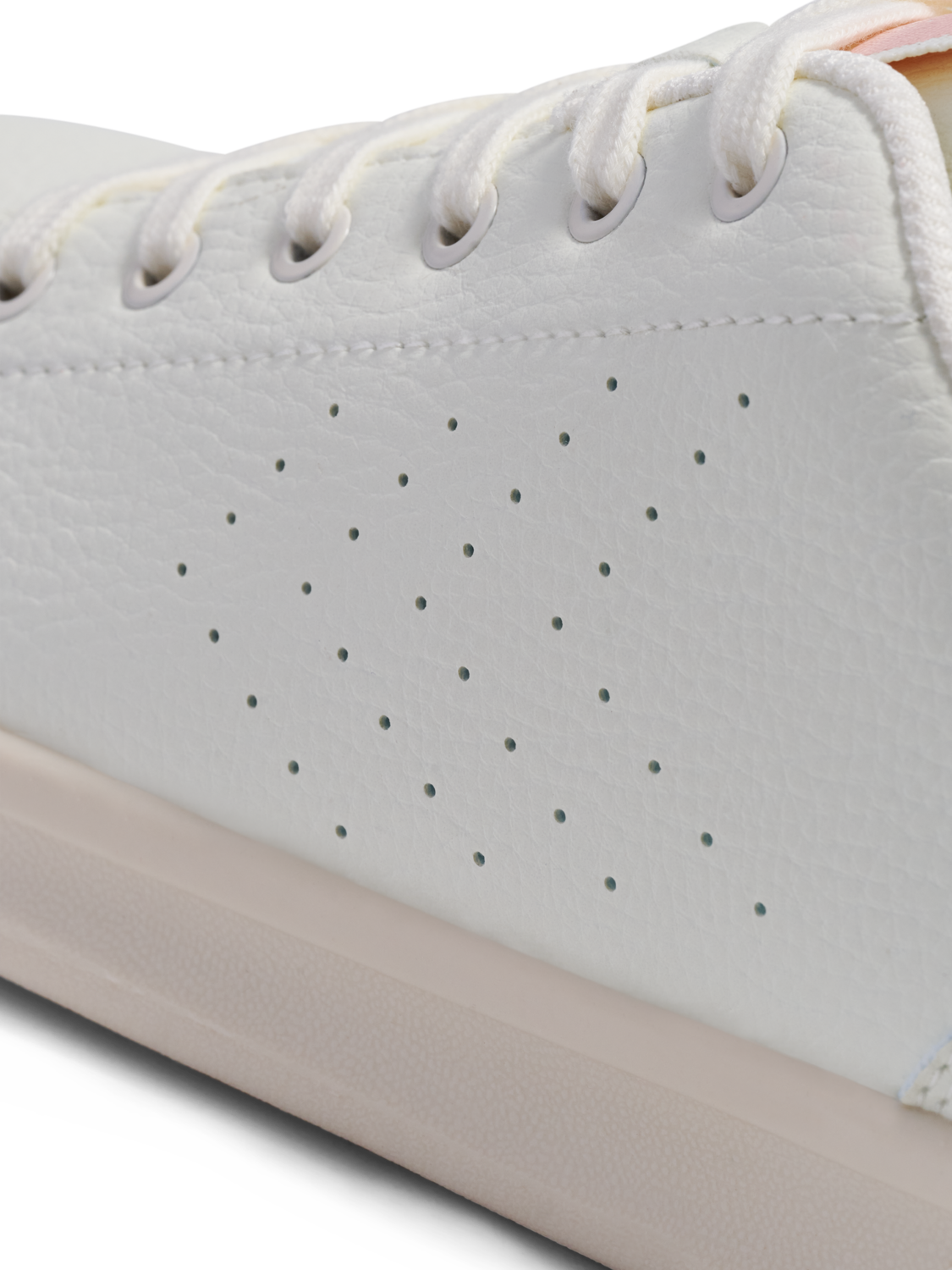 COURT LINE BA, MARSHMALLOW/PALE LILAC, packshot