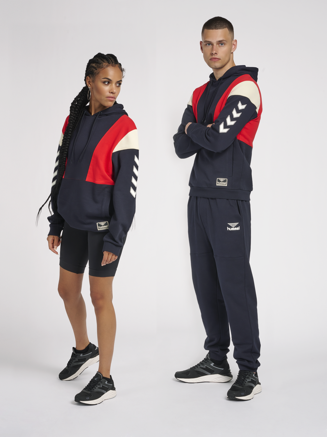 hummel WILLIAM BLOCKED HOODIE - DARK NAVY | hummel.net
