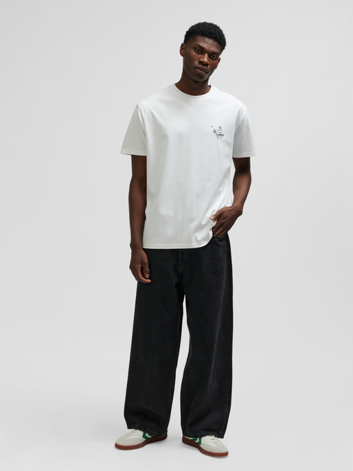 hmlLOOSE T-SHIRT S/S LESSON, WHITE, model