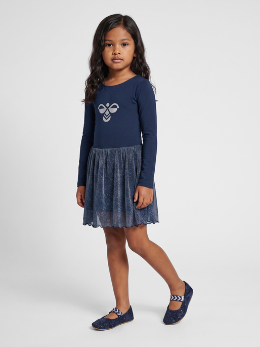 hmlJR GLITTER TIGHTS GYMSUIT L/S, DRESS BLUES, model