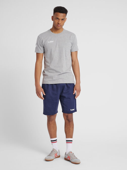 HMLGO COTTON T-SHIRT S/S, GREY MELANGE, model
