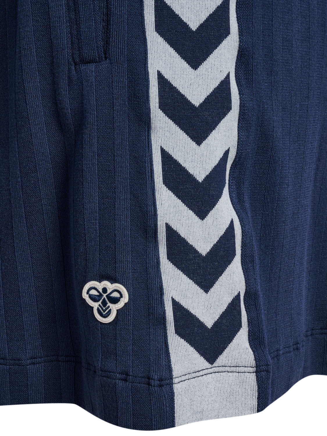 hmlARCHIVE REGULAR SHORTS, BLACK IRIS, packshot