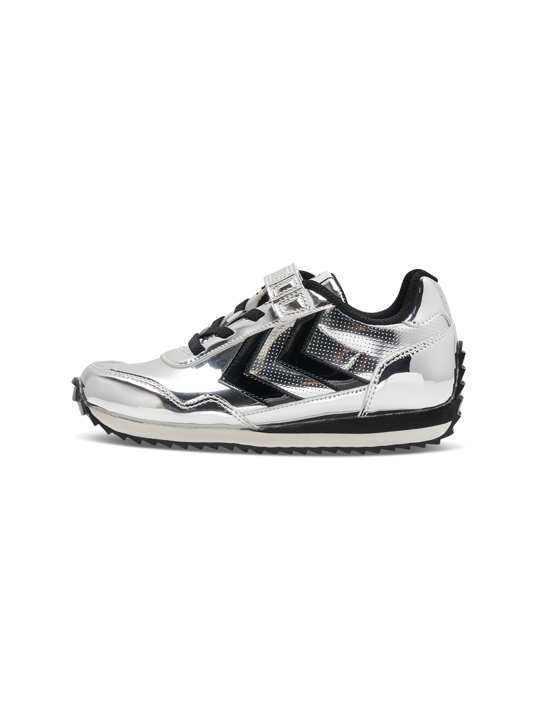 silver ellesse trainers