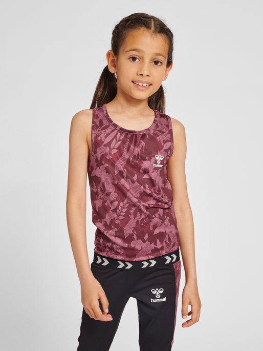 hmlNANNA TOP, DECO ROSE, model
