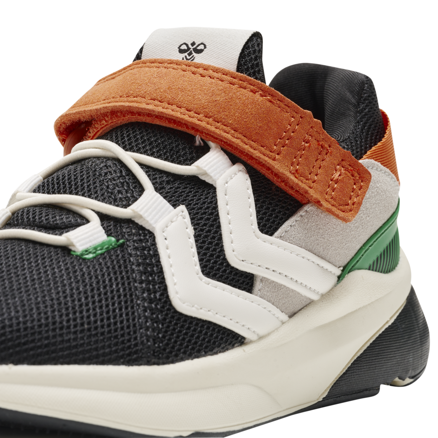 REACH 300 RECYCLED JR, 2001, packshot