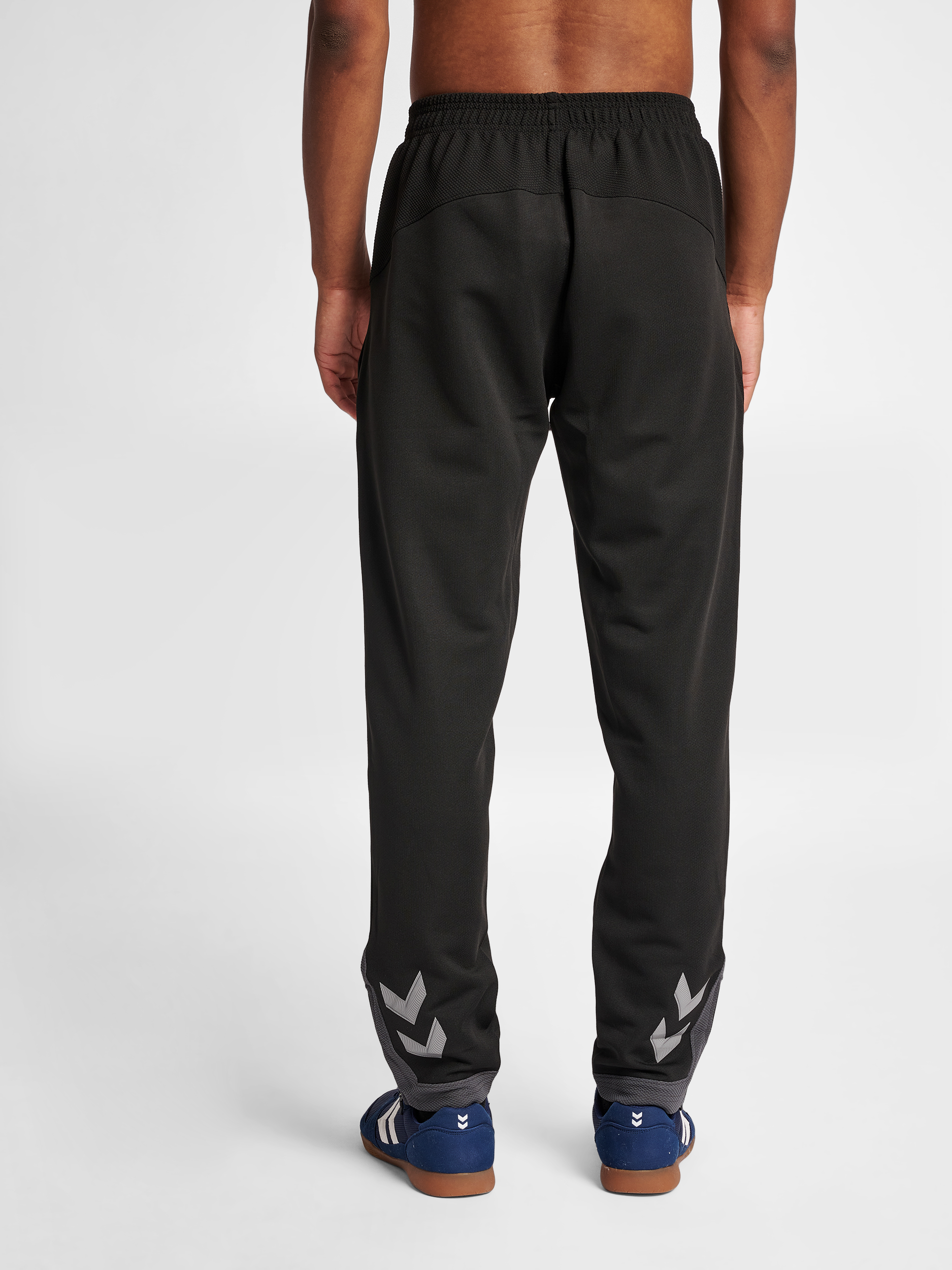 hummel LEAD POLY PANTS - BLACK | hummel.net