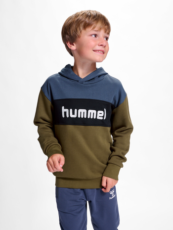 hmlMORTEN HOODIE, BEECH, model