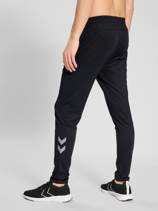 hmlLGC AGILITY LSS PANTS, BLACK, model