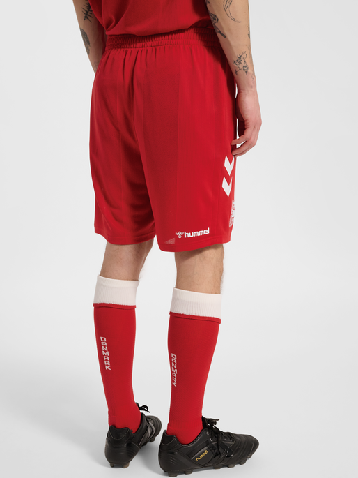 DBU 26 HOME SHORTS PRO, TANGO RED, model