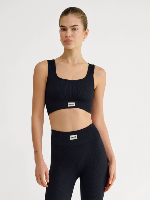 hmlPULSE SEAMLESS RIB BRA, BLACK, model