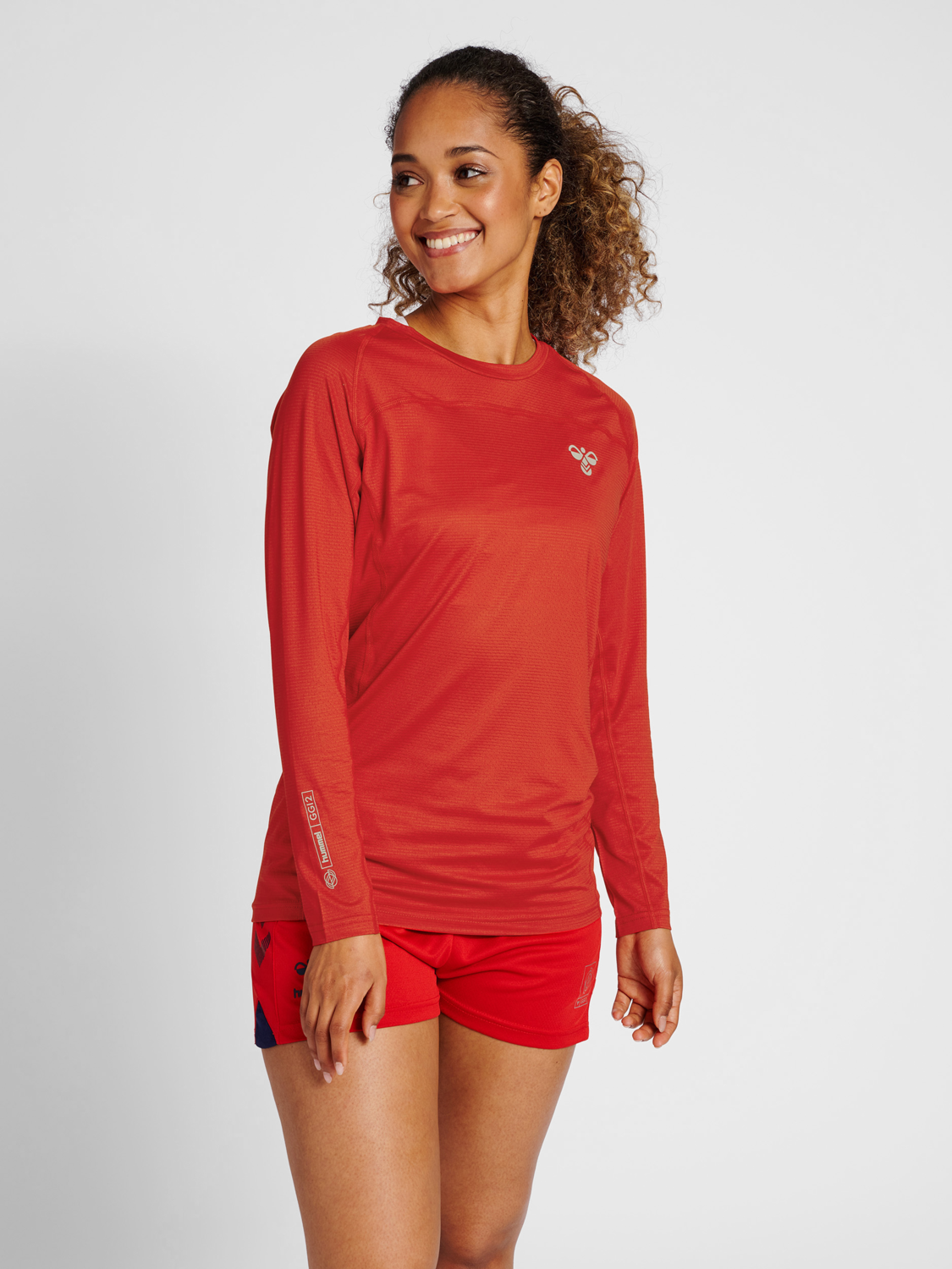 hummel GG12 TRAINING TEE L/S WOMAN 