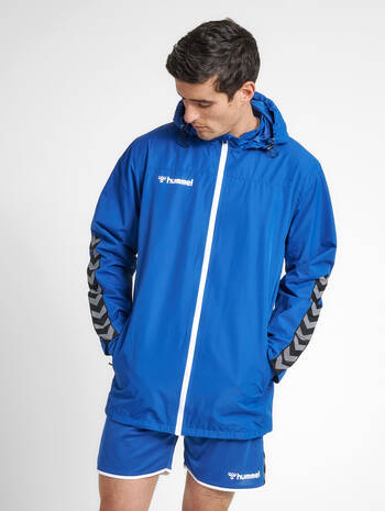 hmlAUTHENTIC ALL-WEATHER JACKET, TRUE BLUE, model
