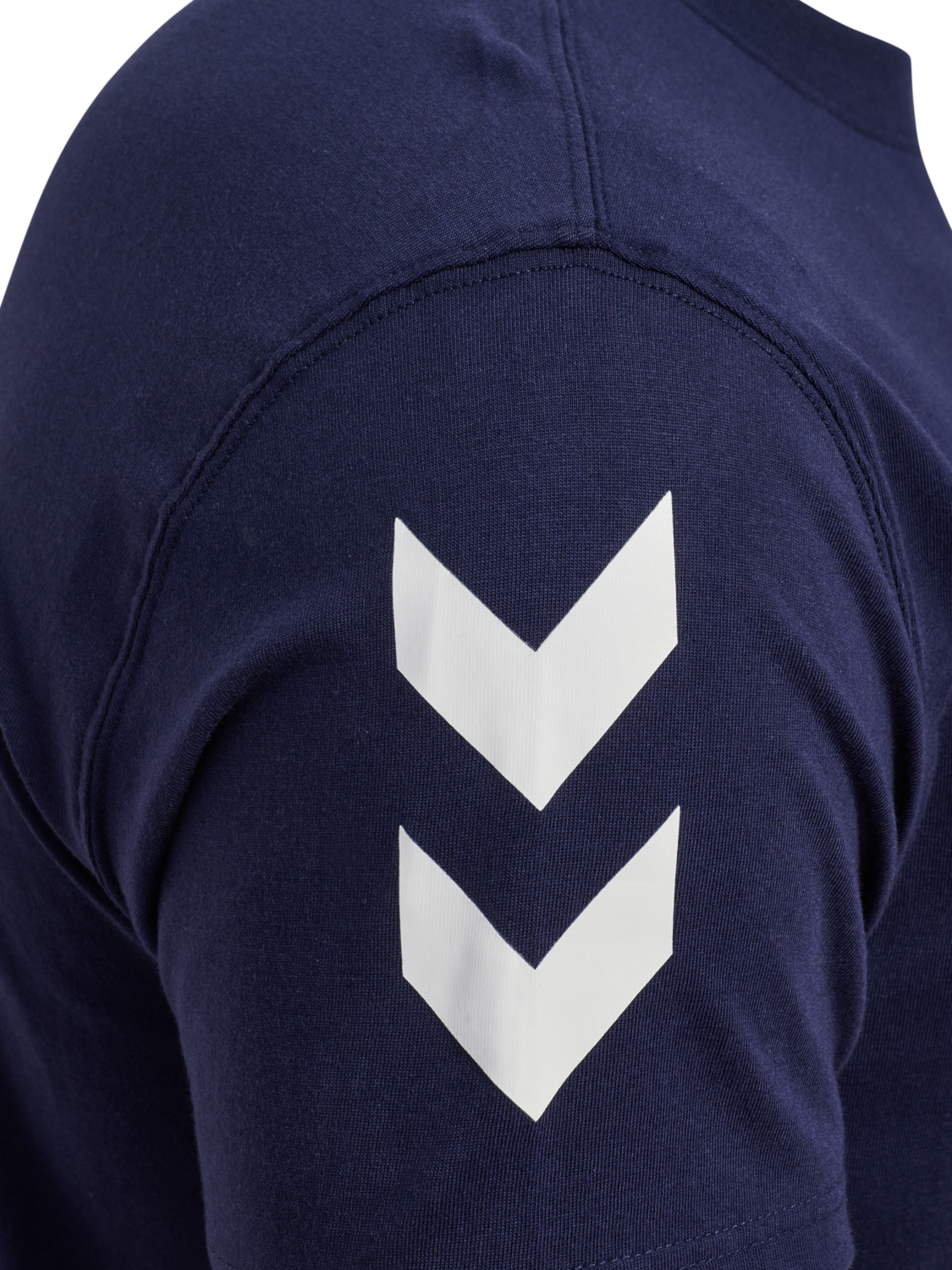 hmlGO 2.0 CHEVRON T-SHIRT S/S, MARINE, packshot