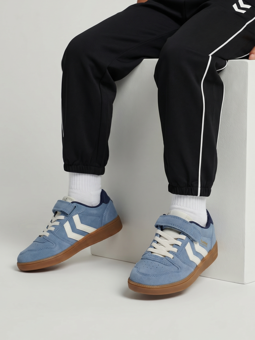 HANDBALL PERFEKT CL JR, FADED DENIM, model