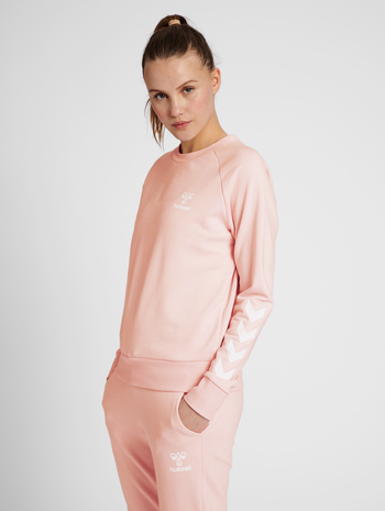 hmlNONI 2.0 SWEATSHIRT, CHALK PINK, model