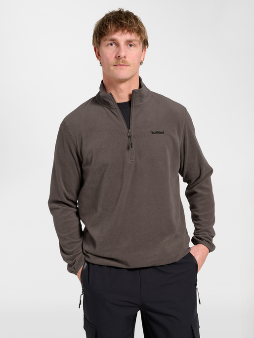 hmlACTIVE HALFZIP FLEECE JACKET, MAJOR BROWN, model