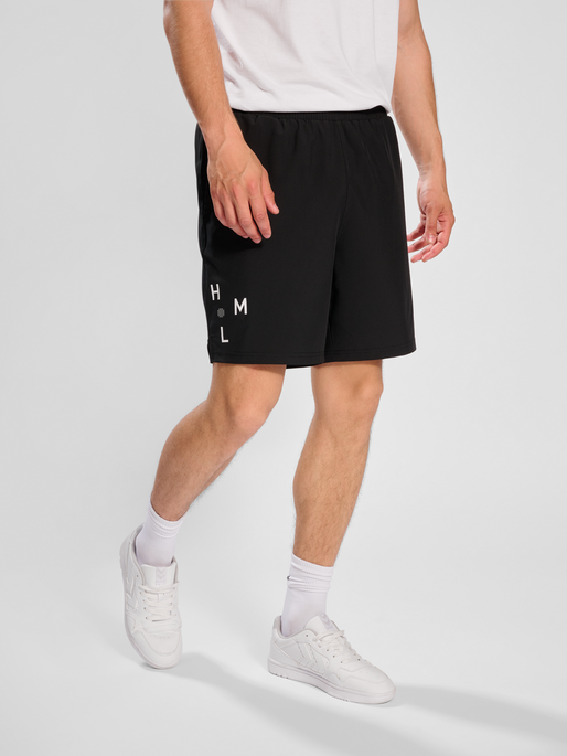hmlACTIVE COURT WOV SHORTS, 2001, model