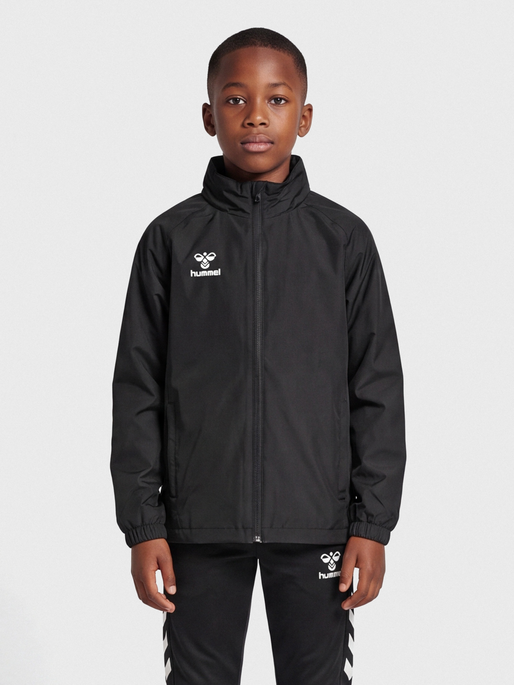 hmlPROMO RAIN JACKET KIDS, BLACK, model