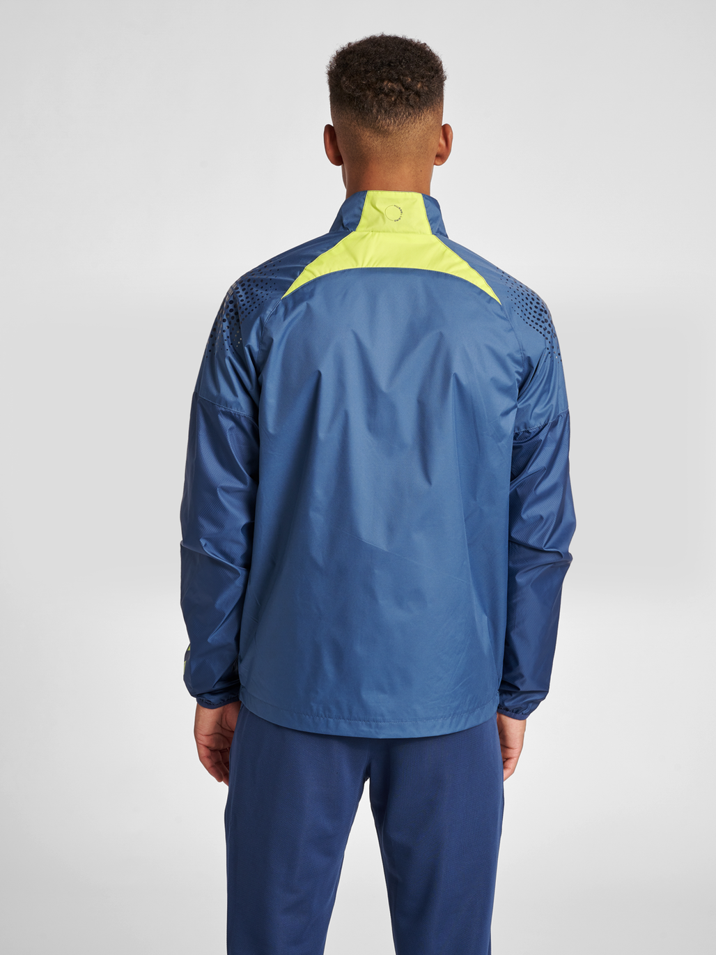 Hummel training jacket hotsell