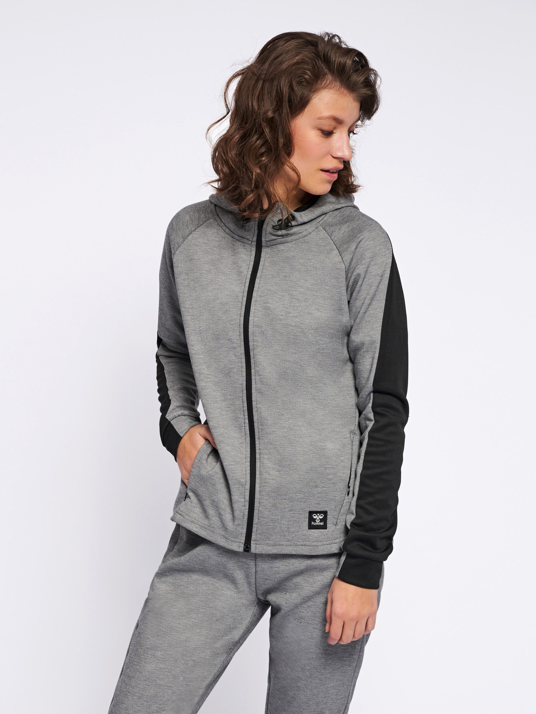 hmlESSI ZIP HOODIE