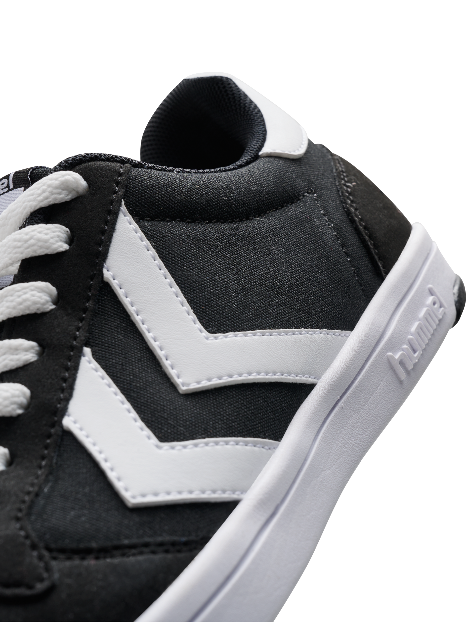 hummel STADIL LIGHT CANVAS - BLACK | hummel.net
