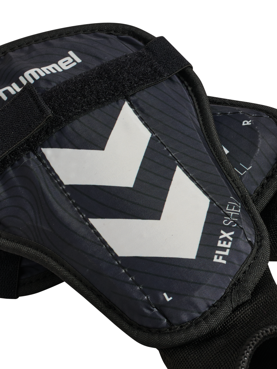 hmlSHIN GUARDS FLEX SHELL, BLACK/WHITE, packshot