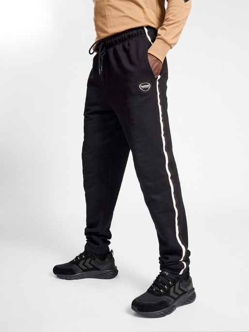 Hummel joggers sales