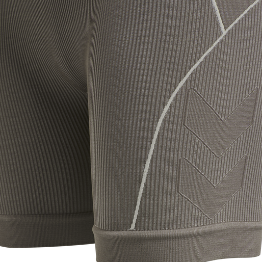 hmlTE CHRISTEL 2-PACK SEAML SHORTS, BLACK/CHATEAU GREY, packshot