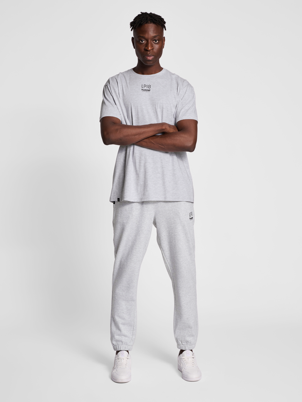 hummel LP10 LOOSE SWEATPANTS LIGHT GREY MELANGE hummel