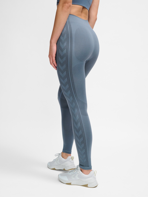 hmlMT SHAPING SEAMLESS MW TIGHTS, STORMY WEATHER, model