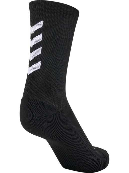 hmlESSENTIAL TRAINING SOCKS, BLACK/WHITE, packshot