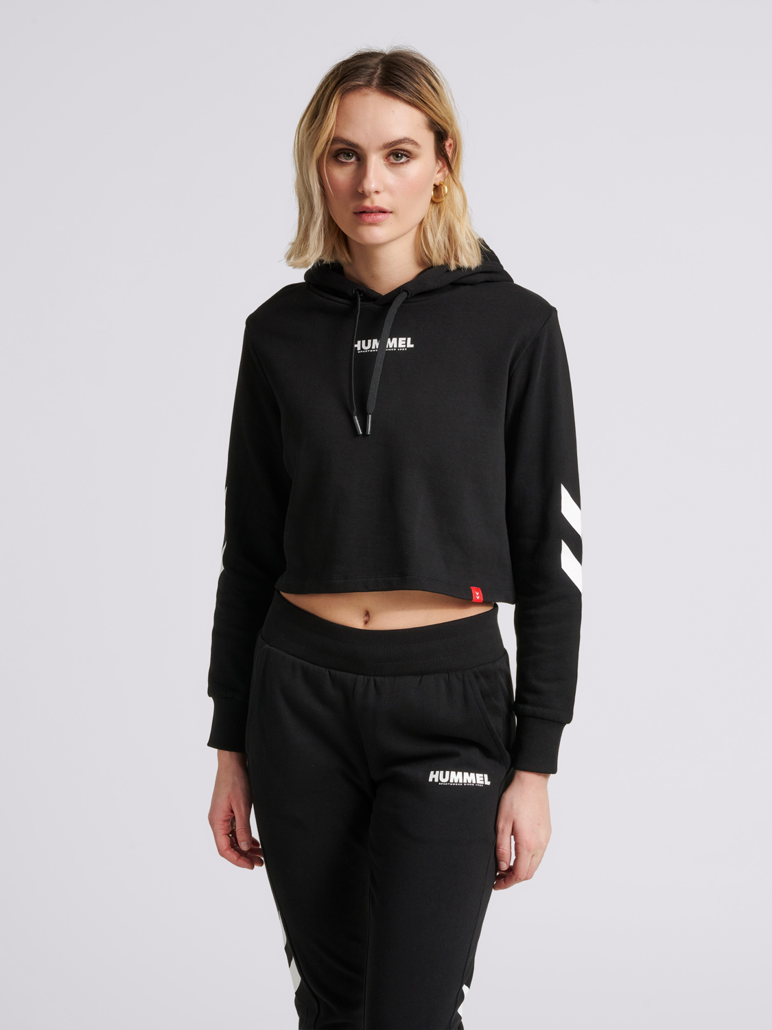 cropped hoodie