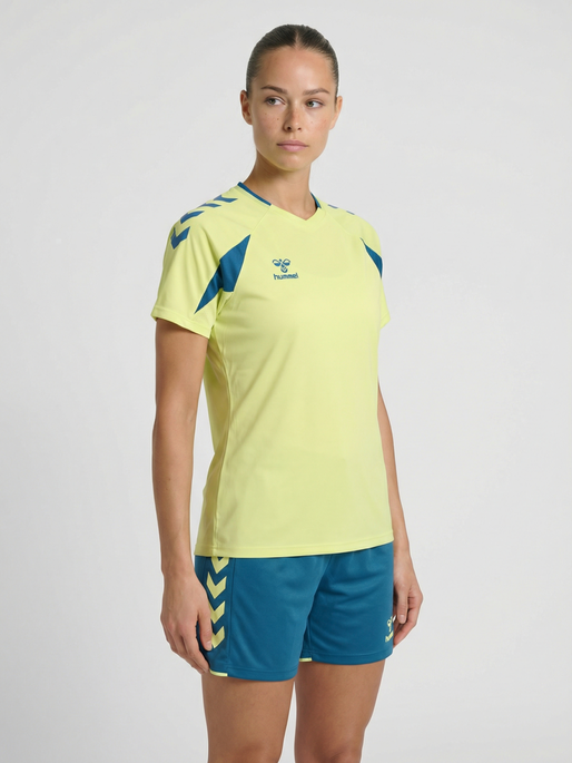 hmlCORE 2.0 JERSEY S/S WOMAN, PALE LIME YELLOW/CELESTIAL, model