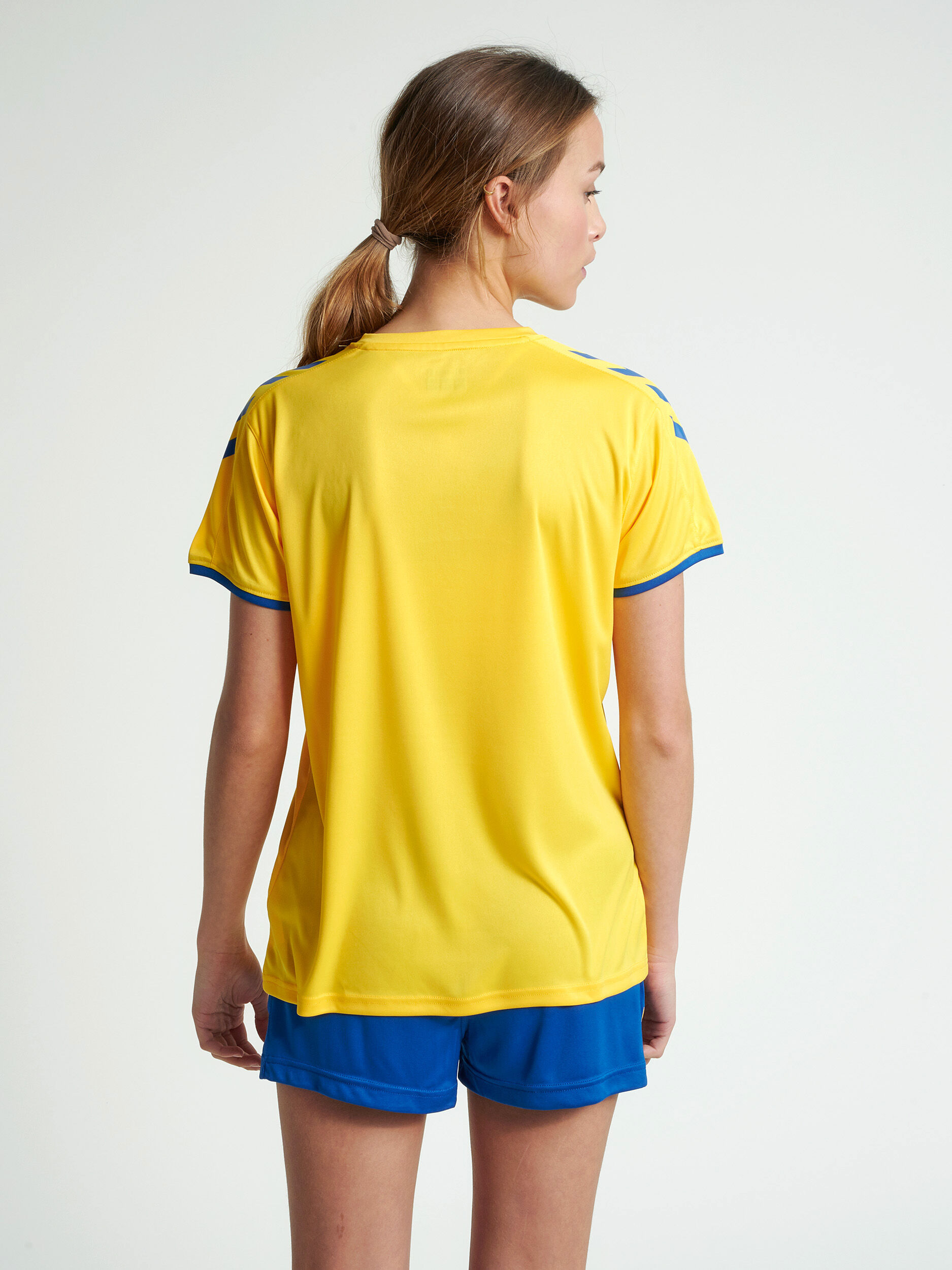 Details about   Hummel Core Womens Football Sports Training Workout Short Sleeve SS Jersey Shirt