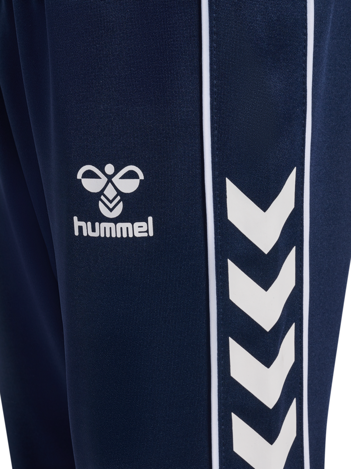 hmlTRACK TRACKSUIT, BLACK IRIS, packshot