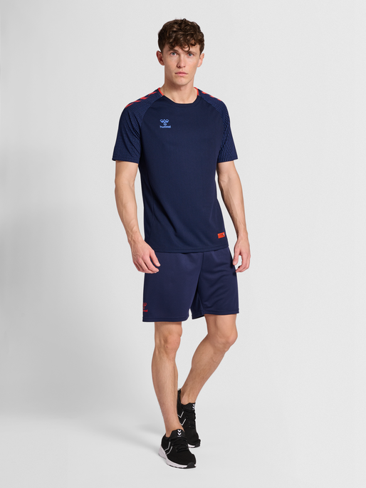 hmlPRO GRID TRAINING JERSEY S/S, 7130, model