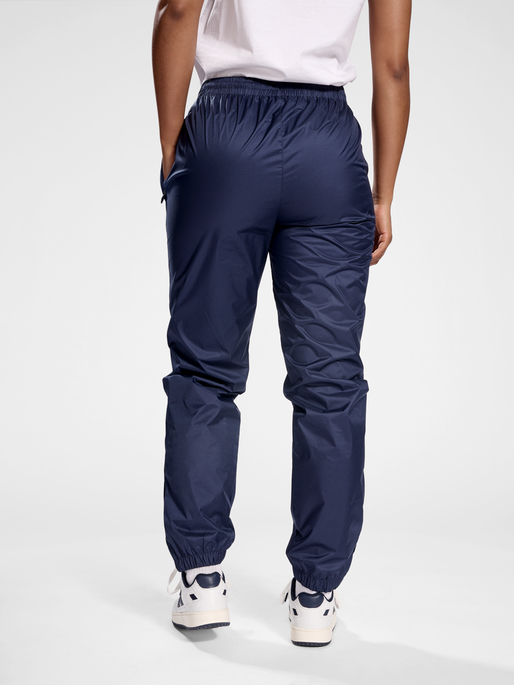 hmlCORE XK All-WEATHER PANTS, MARINE, model