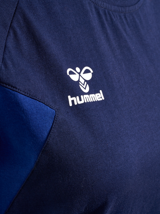 hmlTRAVEL T-SHIRT S/S WOMAN, MARINE, packshot