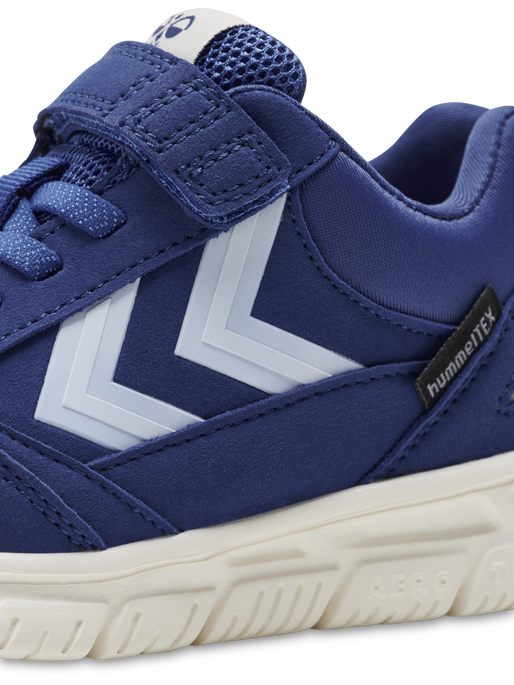 Hummel waterproof deals shoes