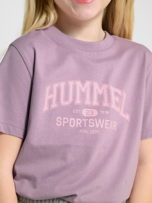 hmlJR REG GRAPHIC T-SHIRT S/S, LAVENDER MIST, model
