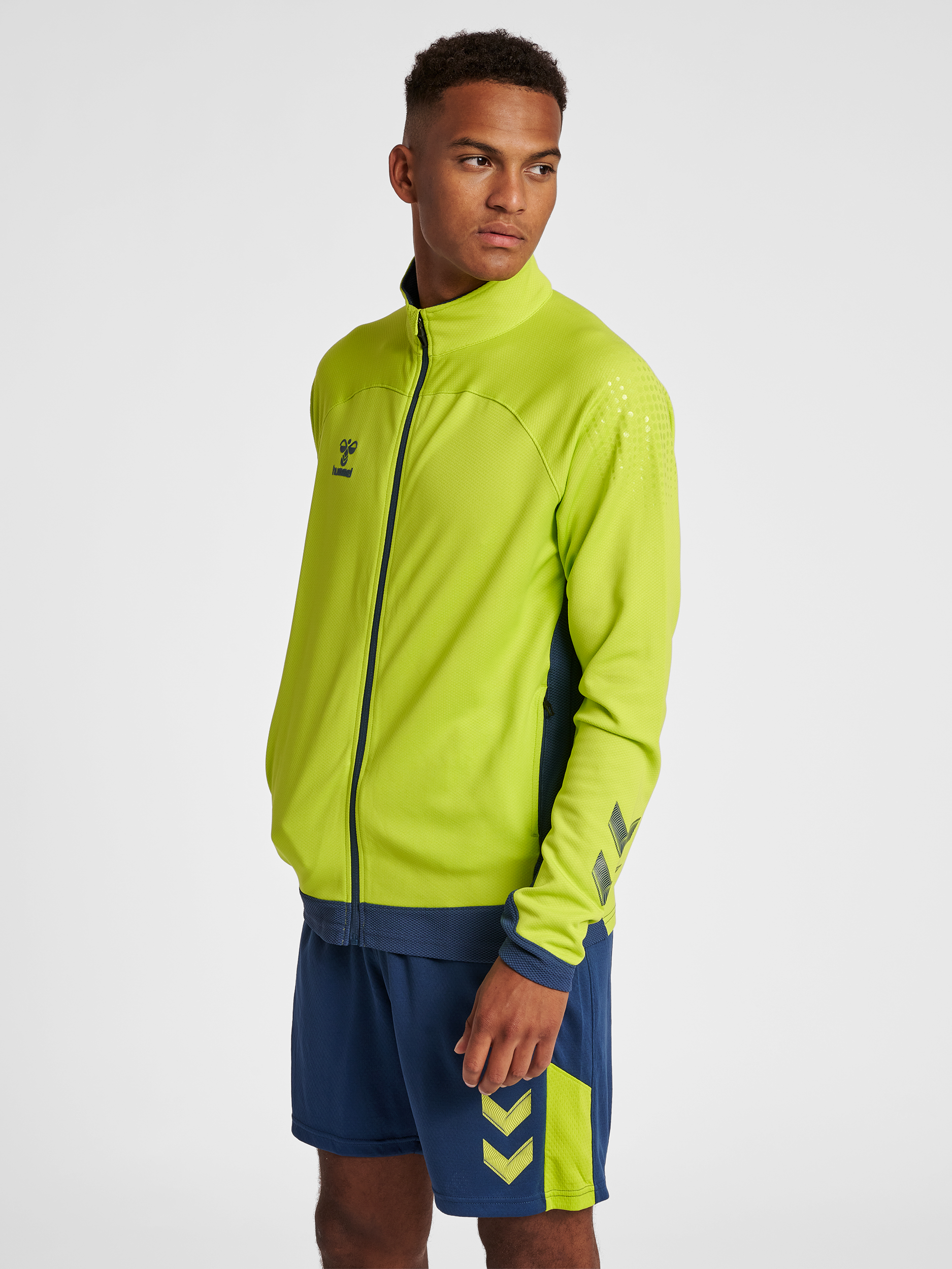 hummel authentic charge poly zip jacket