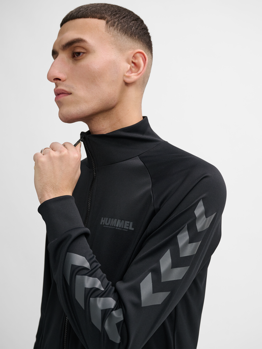 hmlLEGACY SUNE POLY ZIP JACKET, BLACK, model
