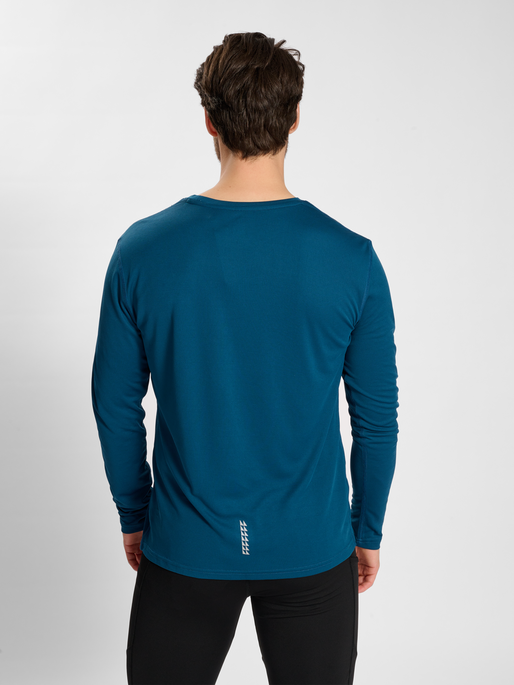 nwlMEMPHIS T-SHIRT L/S male, 0832, model