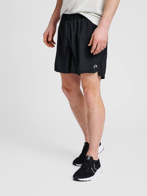 MEN RUNNING SHORTS, BLACK, model