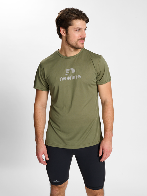 nwlHENDERSON T-SHIRT S/S male, FOUR LEAF CLOVER, model