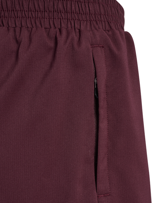 nwlMAX ZIP POCKET SHORTS W, DECADENT CHOCOLATE, packshot