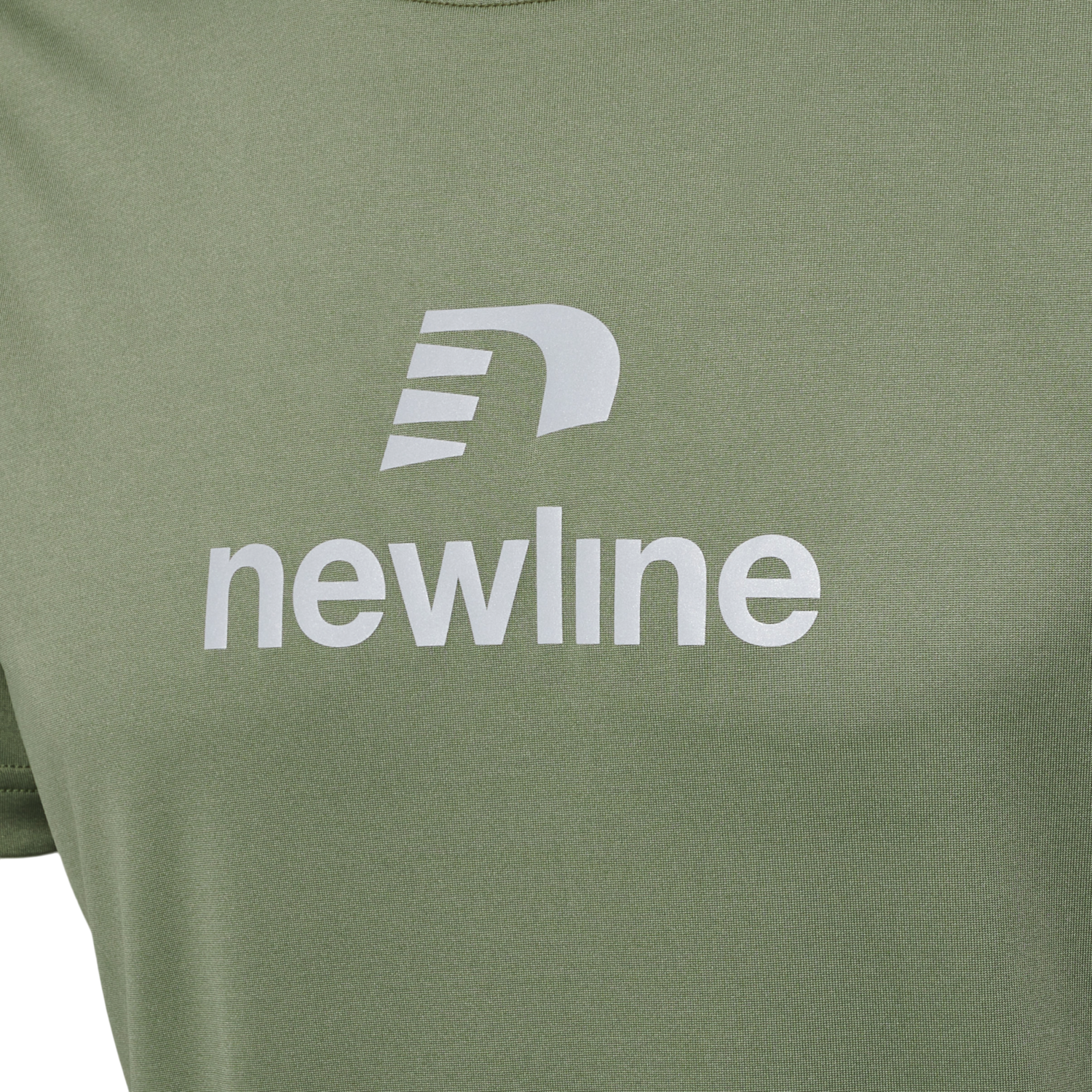 nwlBEAT TEE, DEEP LICHEN GREEN, packshot