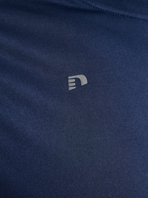nwlBEAT T-SHIRT L/S, BLACK IRIS nwlBEAT T-SHIRT L/S, BLACK IRIS, packshot
